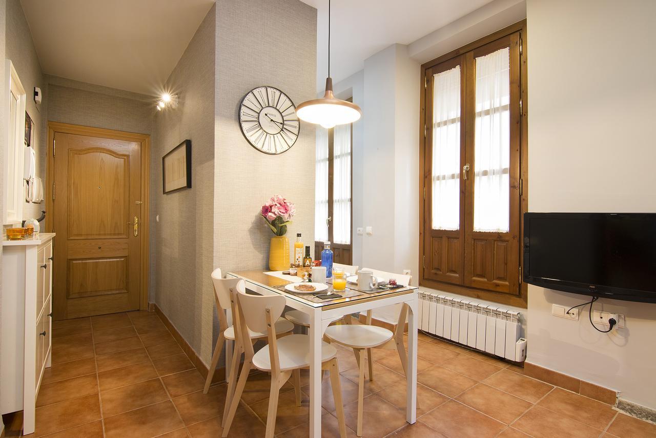 Apartamentos Turisticos Grx Granada Ngoại thất bức ảnh