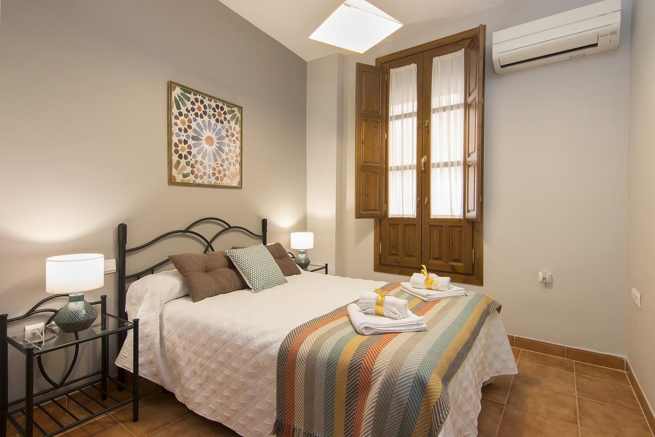 Apartamentos Turisticos Grx Granada Ngoại thất bức ảnh
