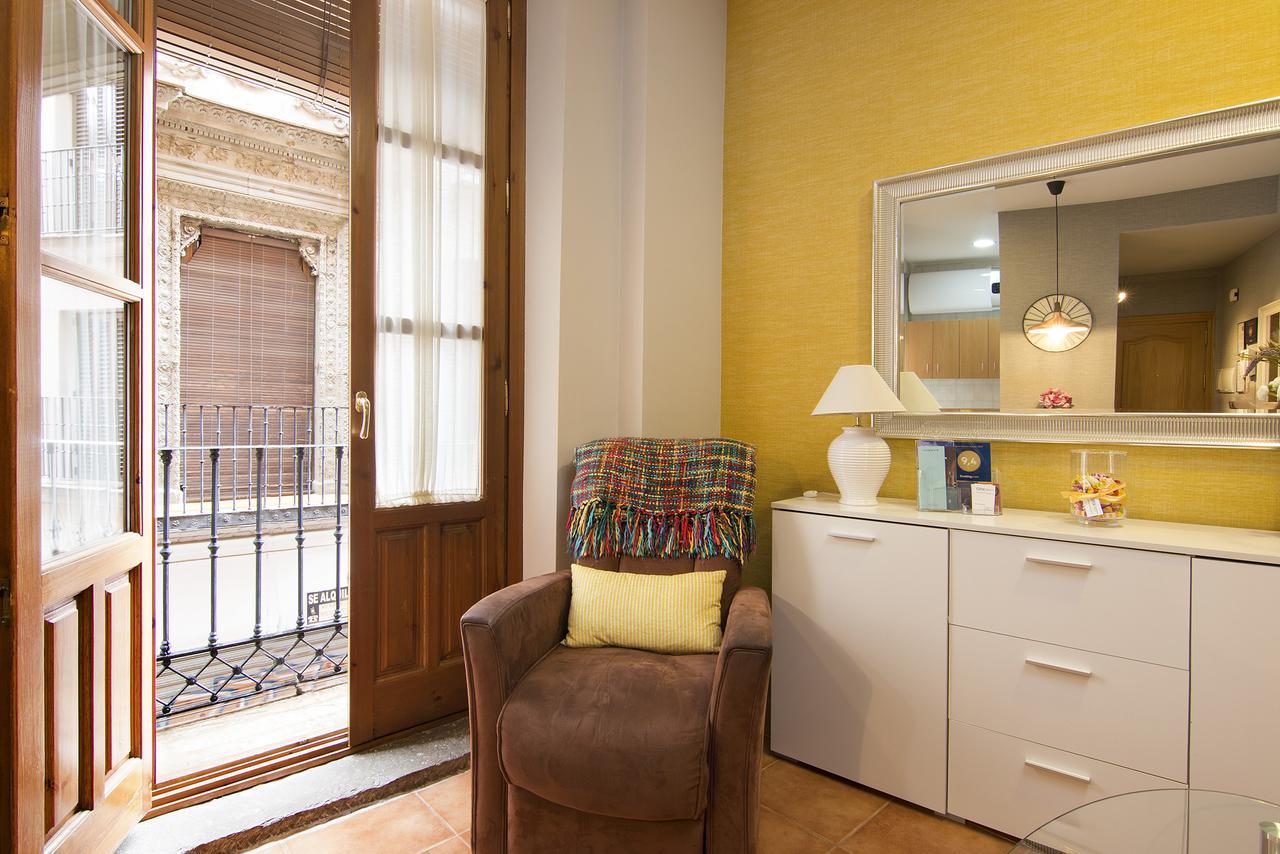 Apartamentos Turisticos Grx Granada Ngoại thất bức ảnh